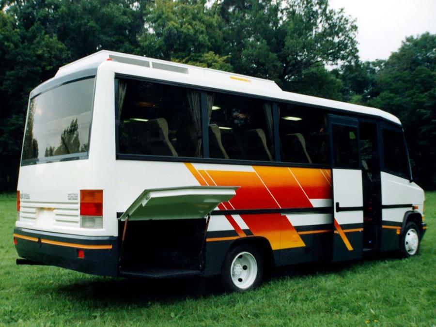  Ikarus-Mercedes-Benz 542 1990 года  (фото 5 из 8)